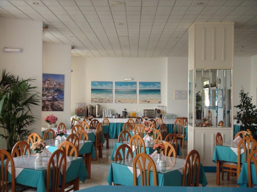 Oceanis Hotel Karpathos Ngoại thất bức ảnh